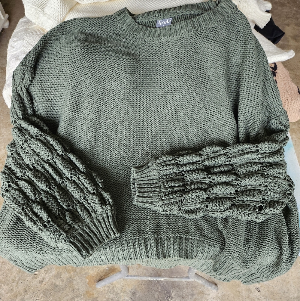 Sweater